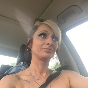 Meet your Posher, Alicia